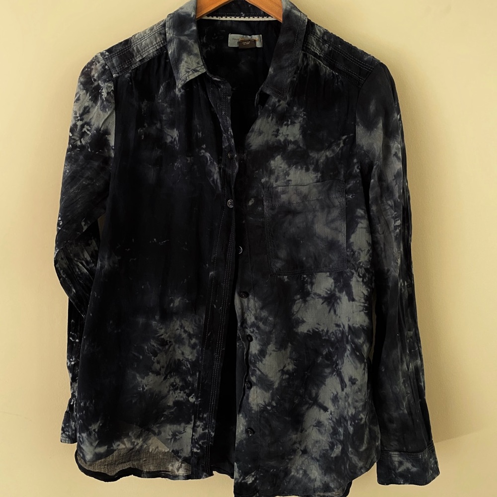 blue gauzy dyed anthro shirt